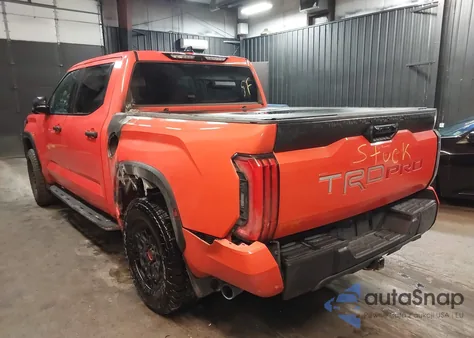 2022 Toyota Tundra Hybrid Trd Pro из США, поврежденный, VIN 5TFPC5DB9NX005338